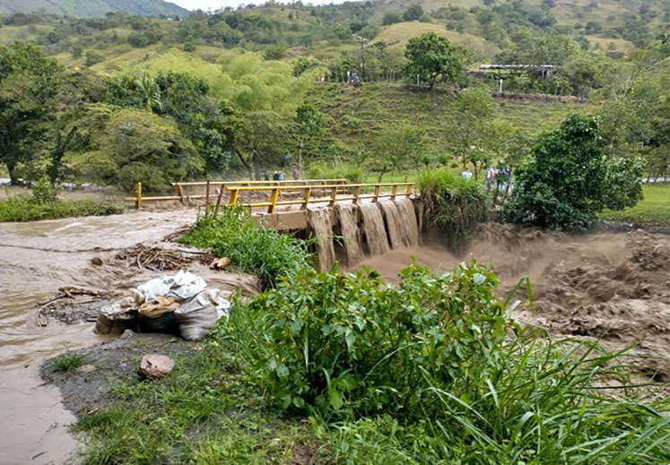 Emergencias en Tuluá, Bugalagrande y Andalucía por creciente súbita del Río Bugalagrande